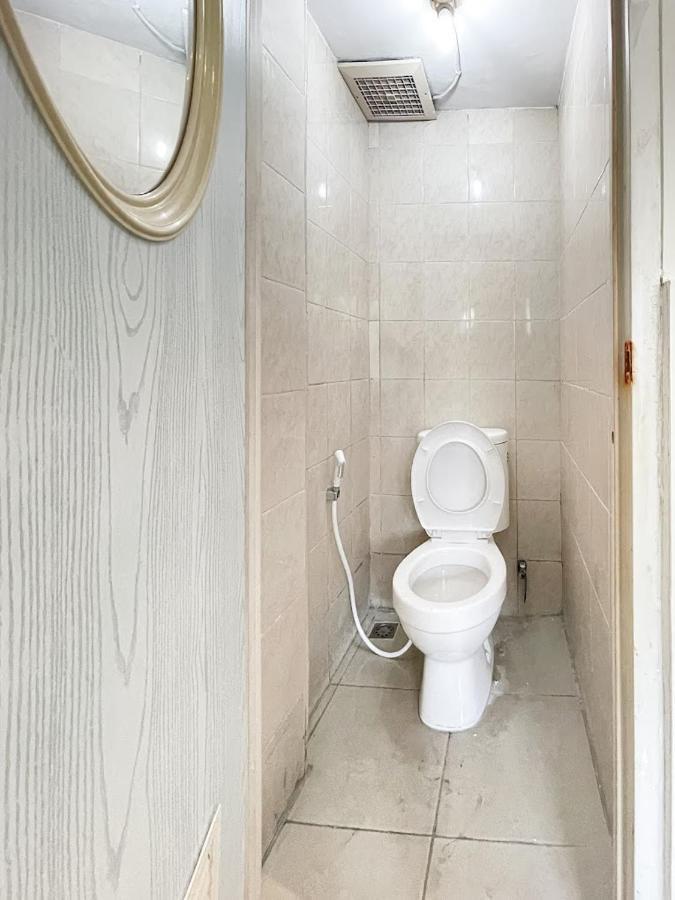 Kos Awany Coliving Hostel Jakarta Exterior photo
